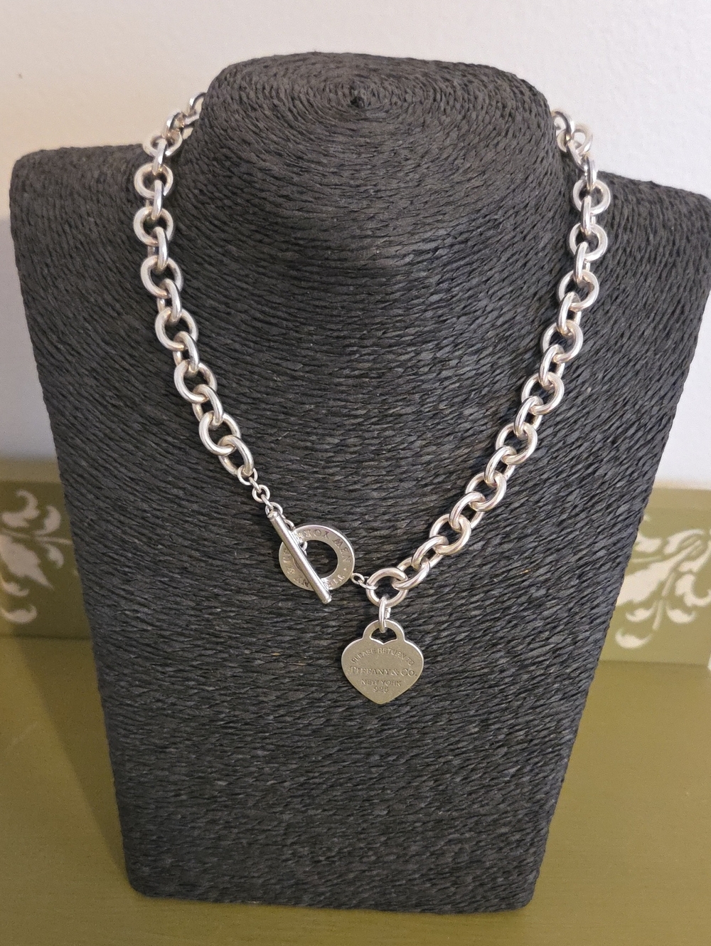 Authentic Tiffany & Company Necklace With Heart Charm